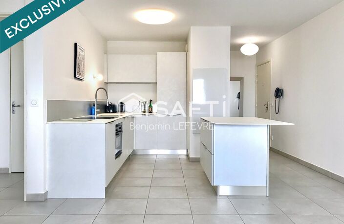 ***RETOUR À LA VENTE*** T3 ÉTAT NEUF, PEU HABITÉ /  AVEC VUE MER / TERRASSE / STATIONNEMENT / — photo 4