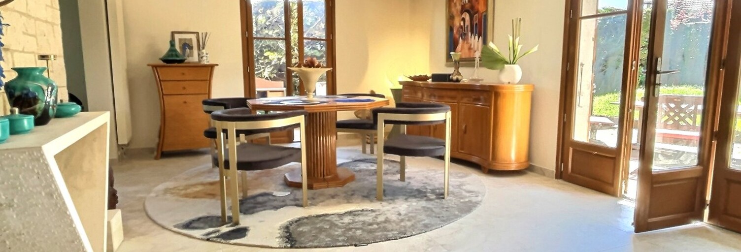 Maison 8 Pièces 151 m² à vendre à Entrelacs (73410)