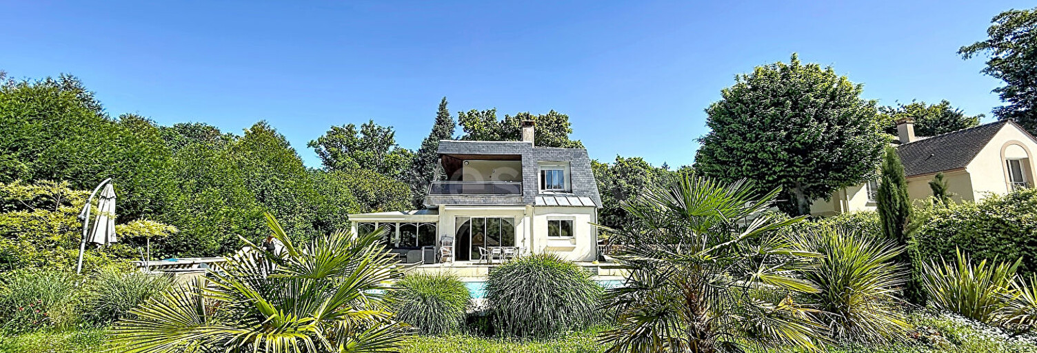 Maison 14 Pièces 230 m² à vendre à Lamorlaye (60260)