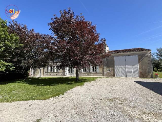 Maison 8 pièces 253 m² à Gimeux — photo du bien