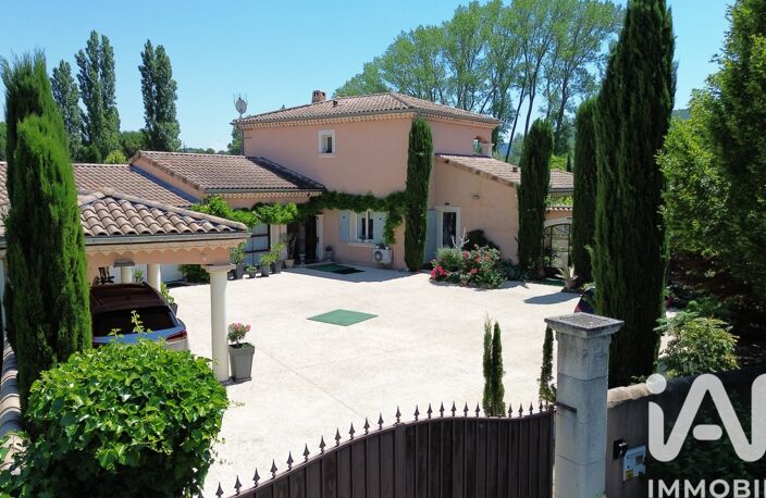 Vente Maison/villa 8 pièces — photo 3