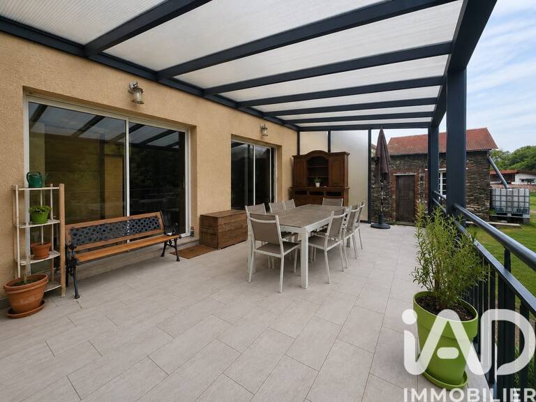 Vente Maison de campagne 7 pièces — photo 1