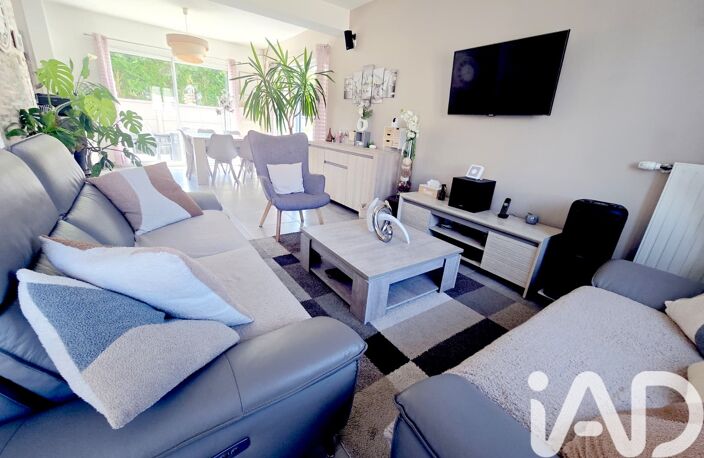 Vente Maison/villa 6 pièces — photo 2