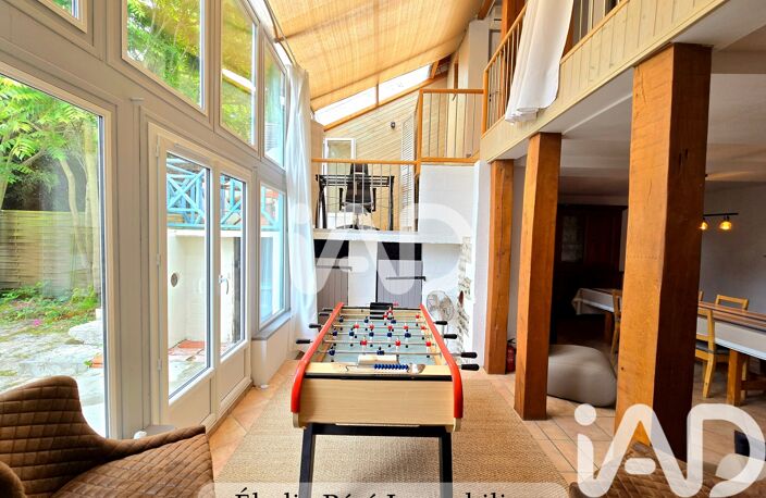 Vente Maison/villa 9 pièces — photo 2
