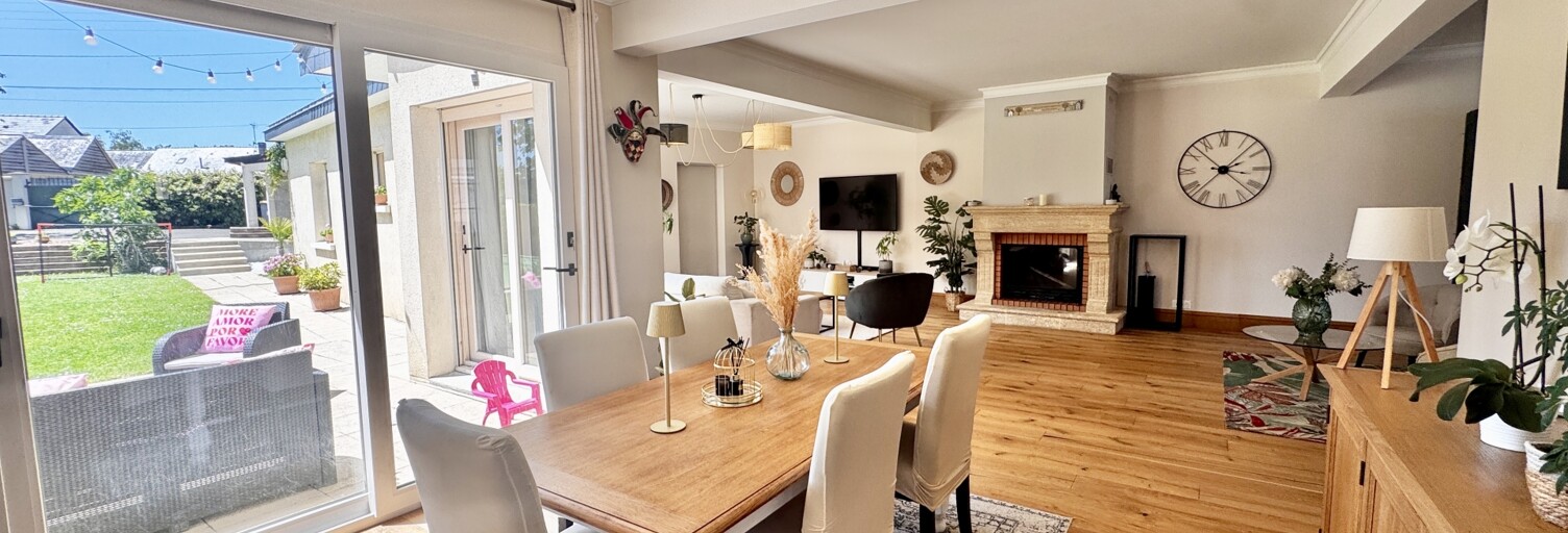 Maison 6 Pièces 203 m² à vendre à Les Hauts-d'Anjou (49330)