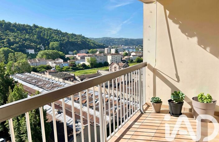 Vente Appartement 4 pièces — photo 2