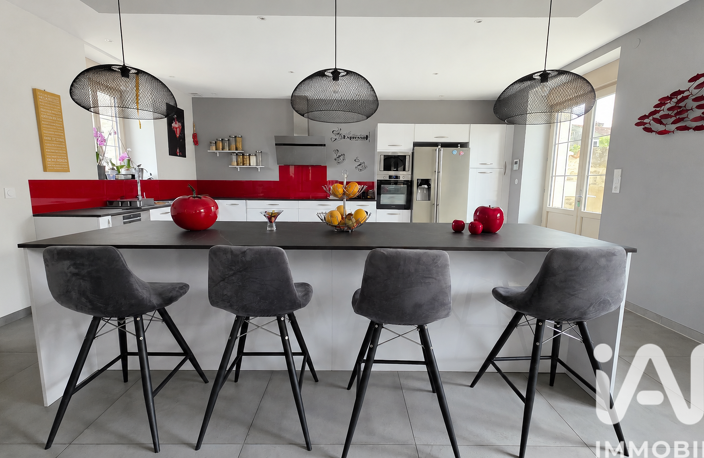 Vente Maison/villa 7 pièces — photo 3