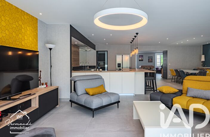 Vente Maison/villa 10 pièces — photo 4