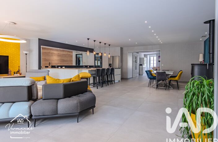 Vente Maison/villa 10 pièces — photo 5