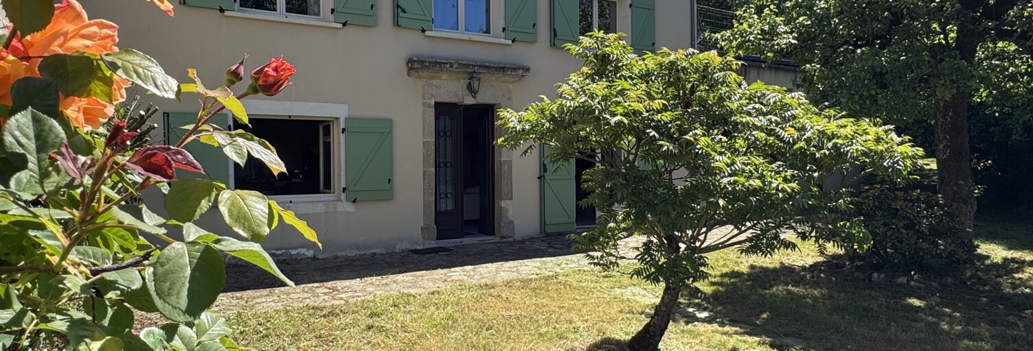 Maison 7 Pièces 150 m² à vendre à Villefranche-de-Panat (12430)