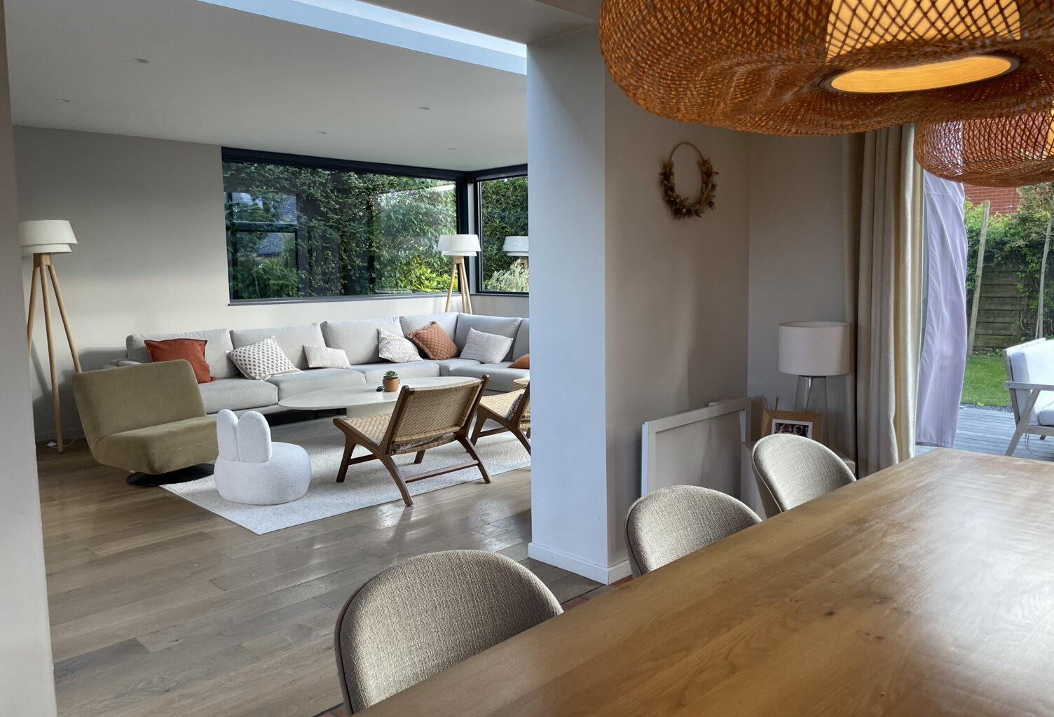 Maison haut de gamme en quartier résidentiel — photo 1