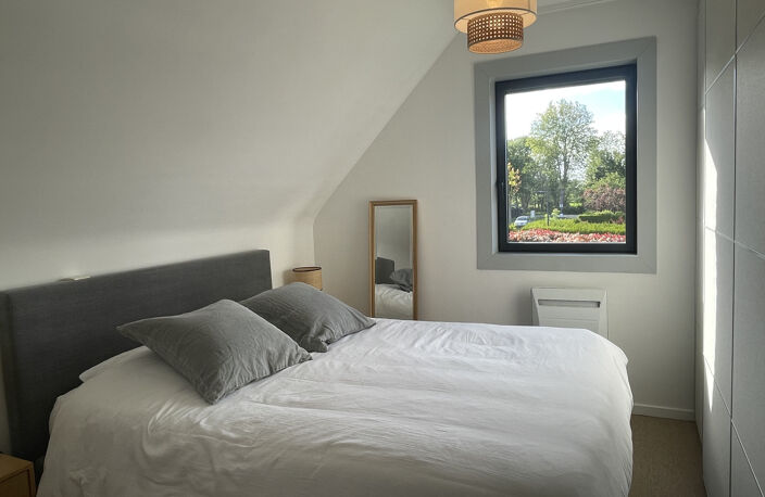 Maison haut de gamme en quartier résidentiel — photo 5