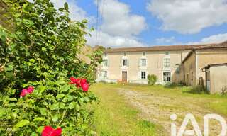 Maison 7 Pièces 195 m² à vendre à Neuville-de-Poitou (86170)