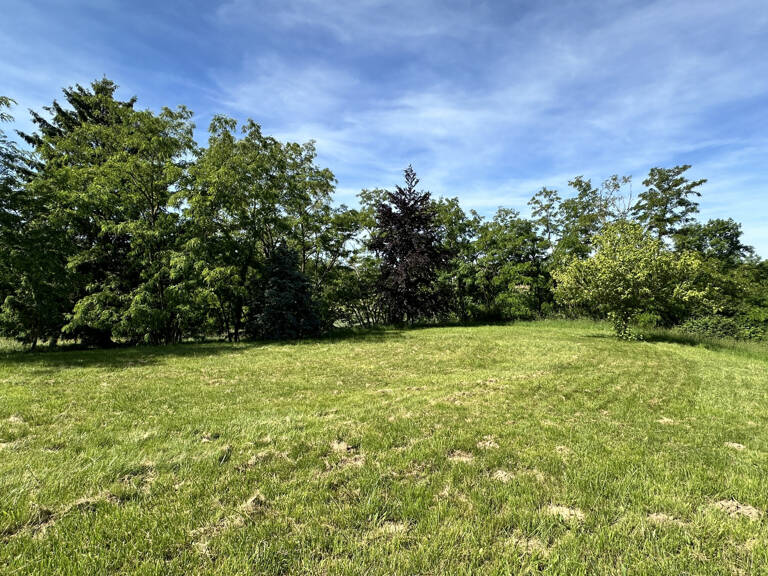 A VENDRE EN EXCLUSIVITE TERRAIN PLAT CONSTRUCTIBLE A LENTILL — photo 1