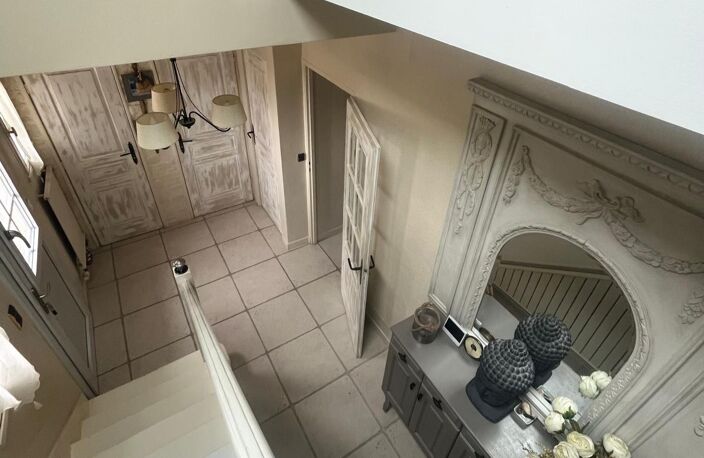 Vente Maison/villa 6 pièces — photo 2