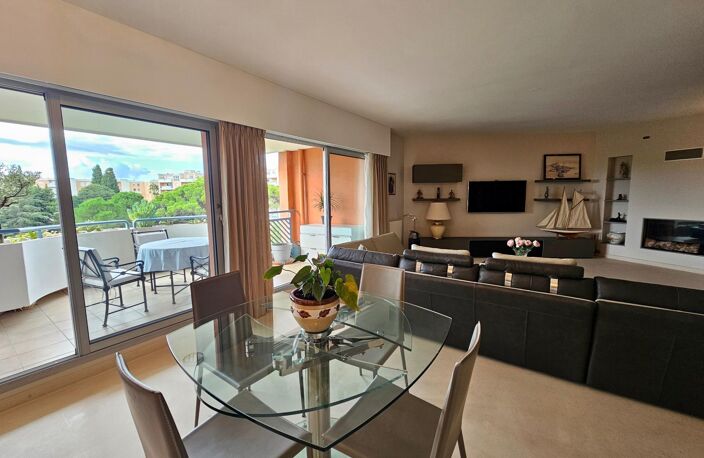 Au sein d'un domaine privé et sécurisé, un bel et spacieux appartement de 125 m2 — photo 5