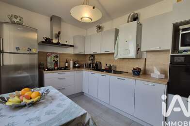 Appartement 4 pièces 245000 €