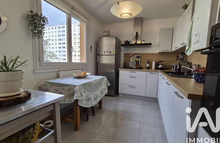 Vente Appartement 4 pièces — photo 2
