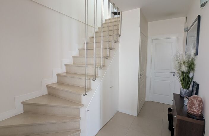 Vente Maison/villa 6 pièces — photo 2