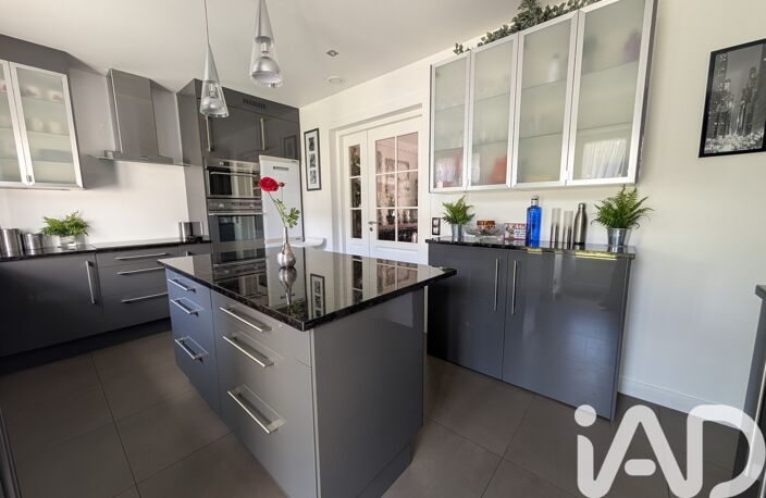 Vente Maison/villa 6 pièces — photo 3