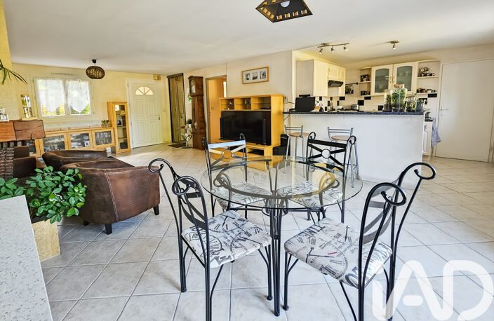 Vente Maison/villa 6 pièces — photo 3