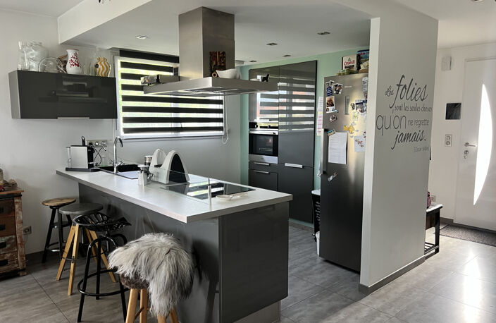Maison jumelée 104 m2 avec jardin et sous-sol complet   Blo — photo 4