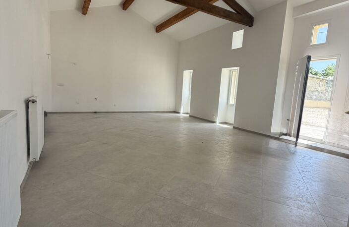 Vente Maison/villa 5 pièces — photo 2