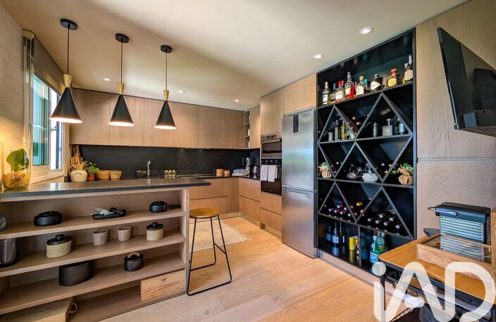 Vente Maison/villa 7 pièces — photo 2