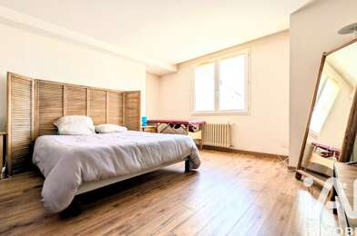 Appartement 4 pièces 203800 €