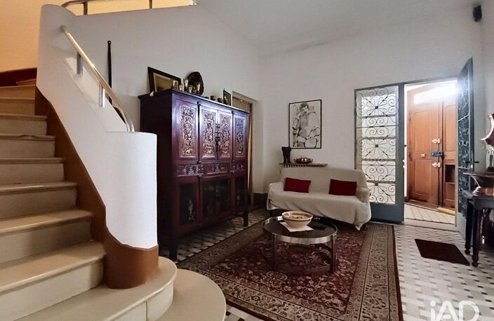 Vente Maison/villa 8 pièces — photo 2