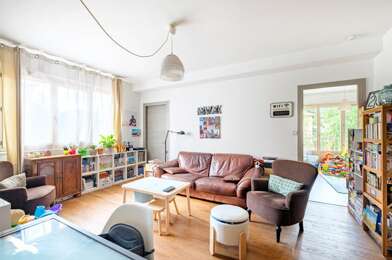 Appartement 3 pièces 254880 €