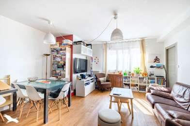 Appartement 3 pièces 254880 €
