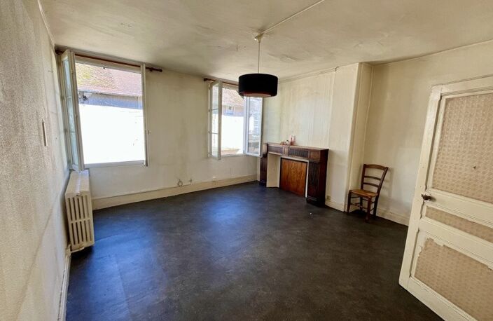 Vente maison 4 pièces 105 m² Lubersac (19210) — photo 2