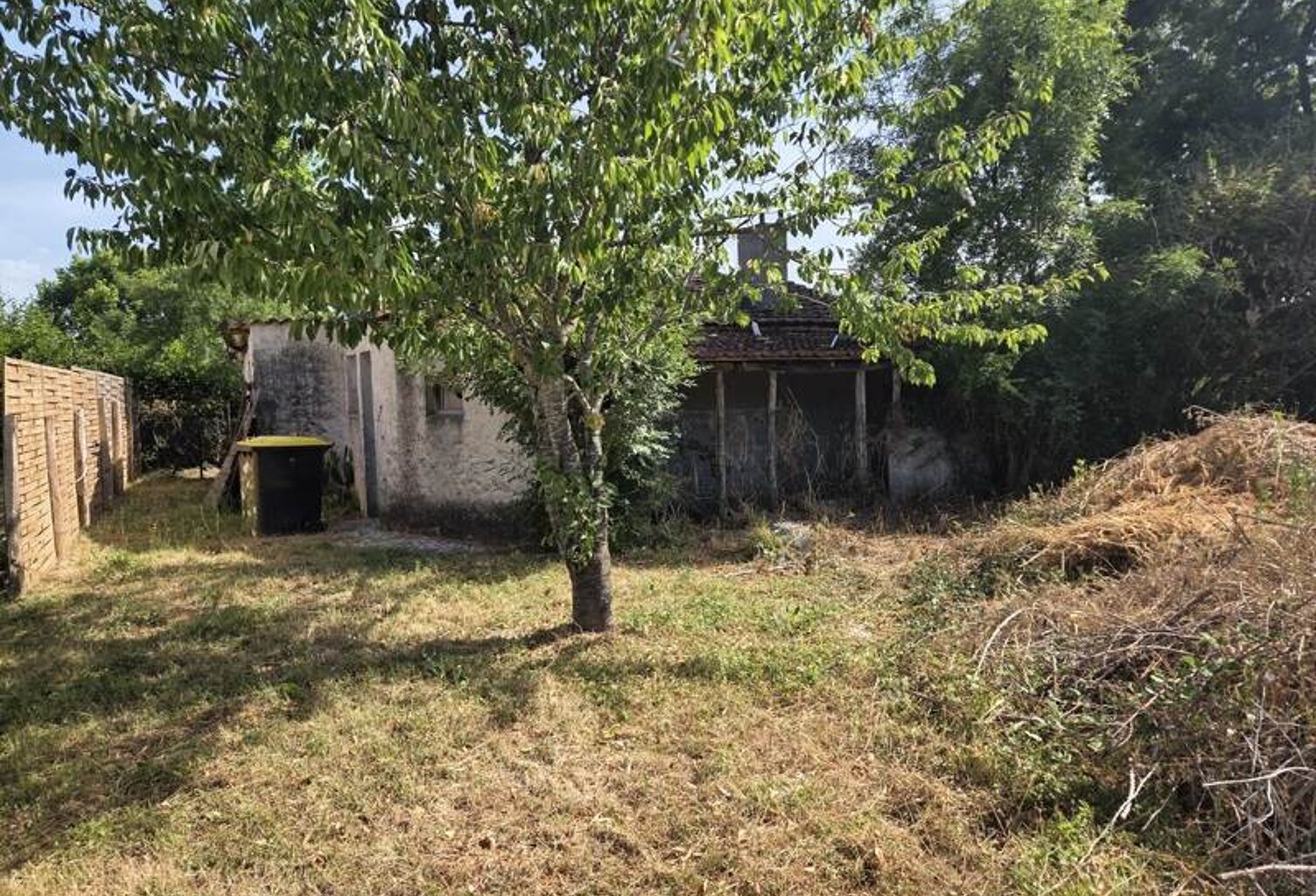 Vente maison 1 pièce  Saint-Seurin-sur-l'Isle (33660) — photo 1