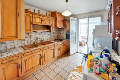 Appartement 3 pièces 160000 €