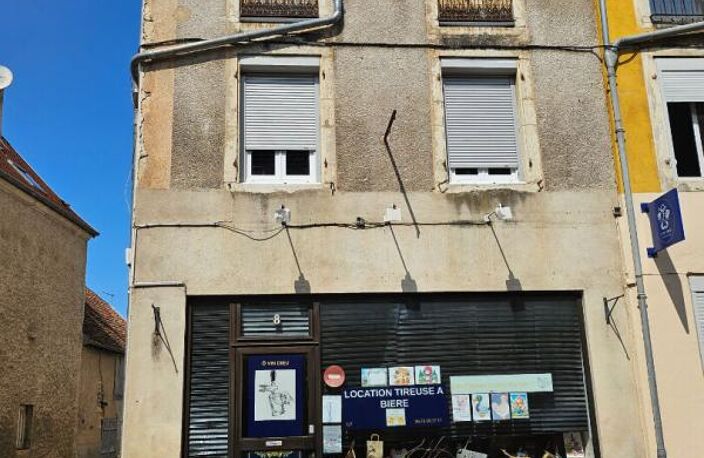 249 000, MIREBEAU Centre, IMMEUBLE DE RAPPORT — photo 4