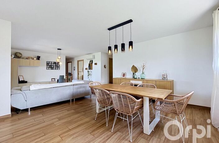 Villa avec 3 chambres et T1 bis, Sotta — photo 4
