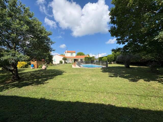 Maison à vendre - MARENNES HIERS BROUAGE — photo du bien