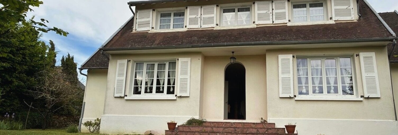 Maison 9 Pièces 198 m² à vendre à Saint-Privat (19220)