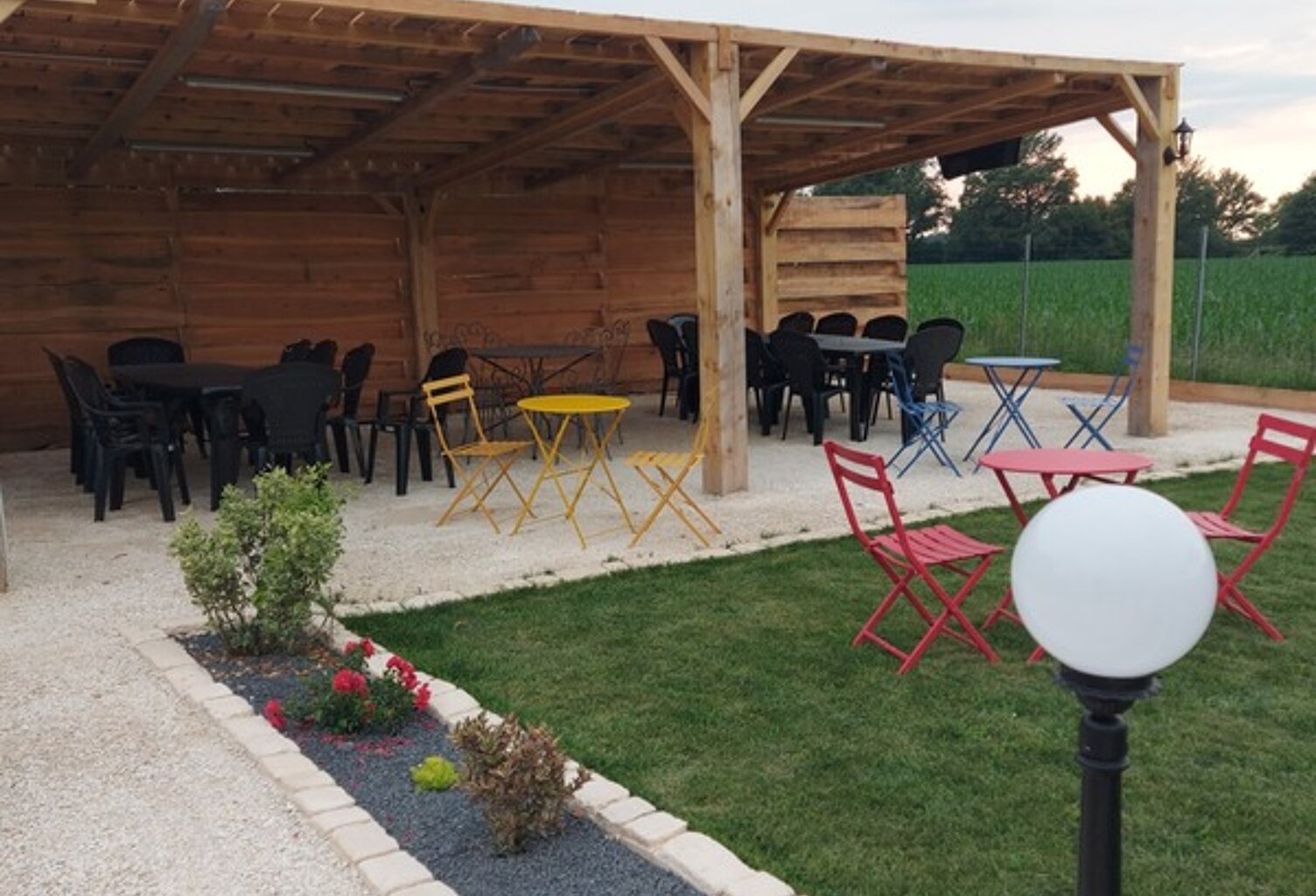 Pizzeria – Traiteur à vendre (murs + fonds) – Beaupouyet (Dordogne) — photo 1