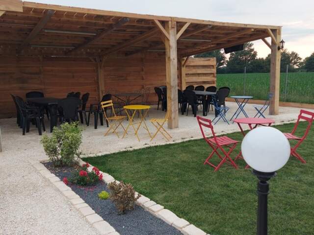 Pizzeria – Traiteur à vendre (murs + fonds) – Beaupouyet (Dordogne) — photo du bien