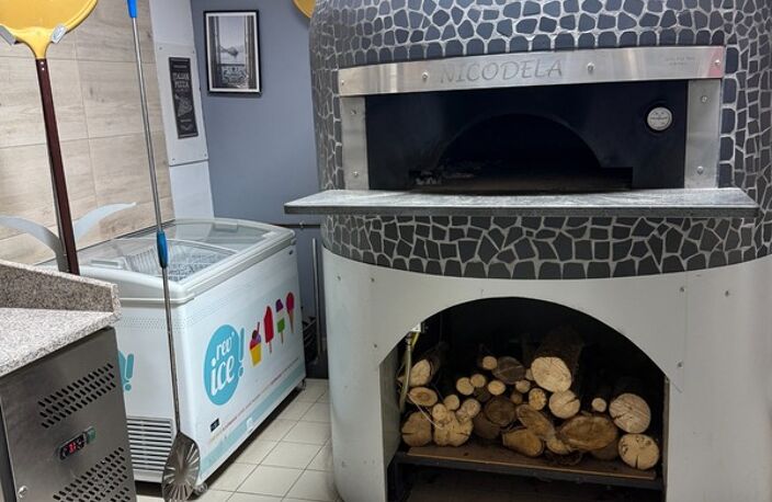 Pizzeria – Traiteur à vendre (murs + fonds) – Beaupouyet (Dordogne) — photo 3