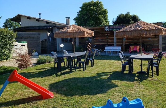 Pizzeria – Traiteur à vendre (murs + fonds) – Beaupouyet (Dordogne) — photo 4
