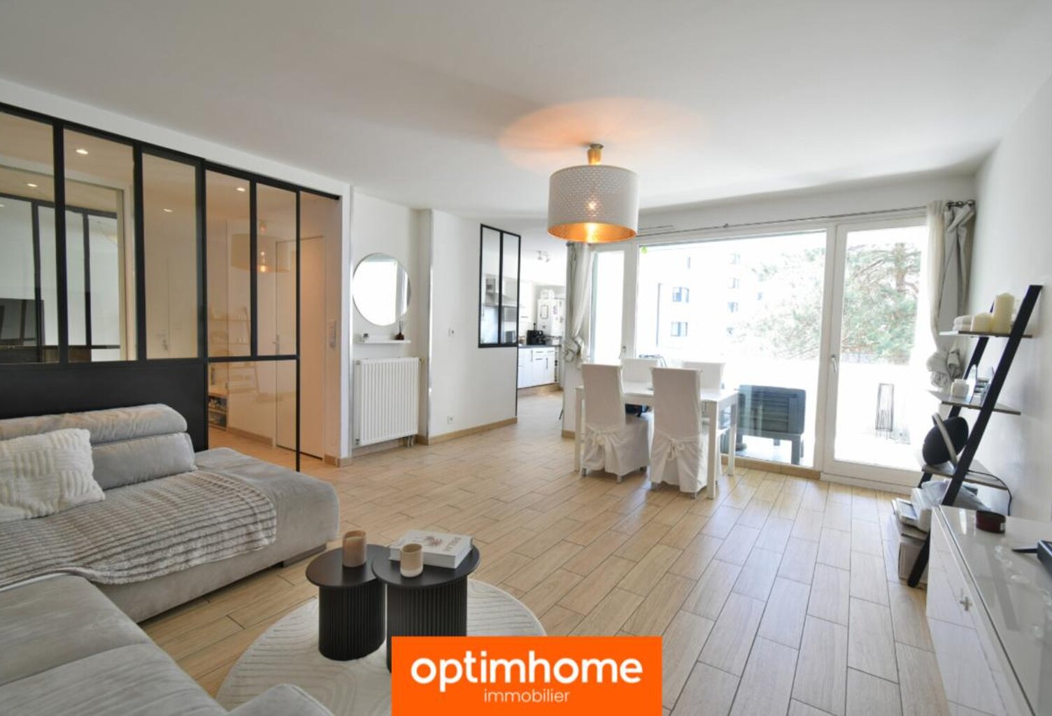 APPARTEMENT T4 de 85 m² AVEC BALCON et GARAGE — photo 1