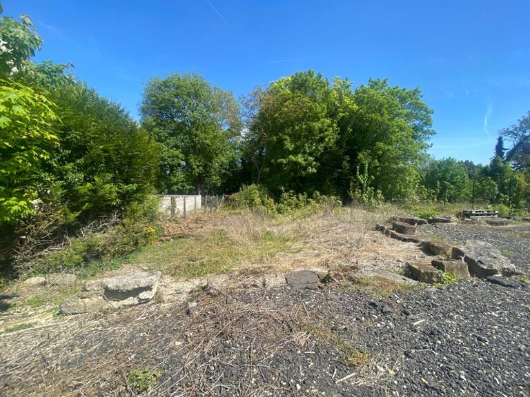 Terrain constructible à vendre de 500 m² à NOISY SUR OISE (95) — photo 1