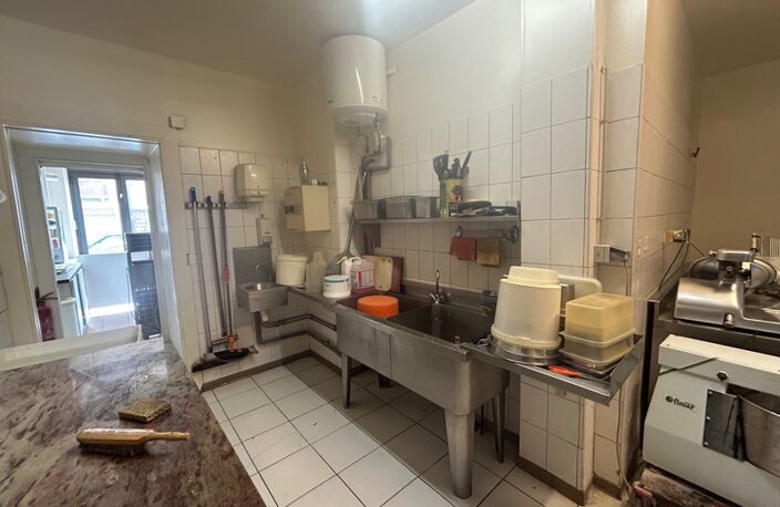 aix les bains fonds de commerce de pizzeria à emporter 50 m2 env — photo 4
