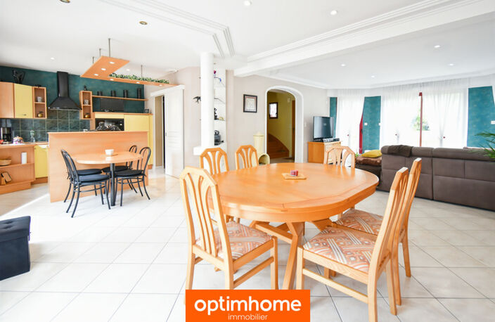 Maison familiale de 149 m² avec grand terrain — photo 4