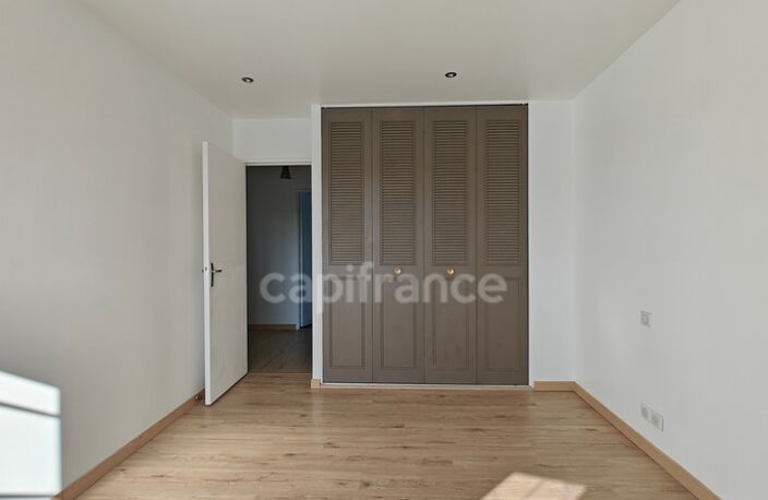 Maison familiale 6 pièces – Vue exceptionnelle sur le lac – Résidence Port Sud — photo 4