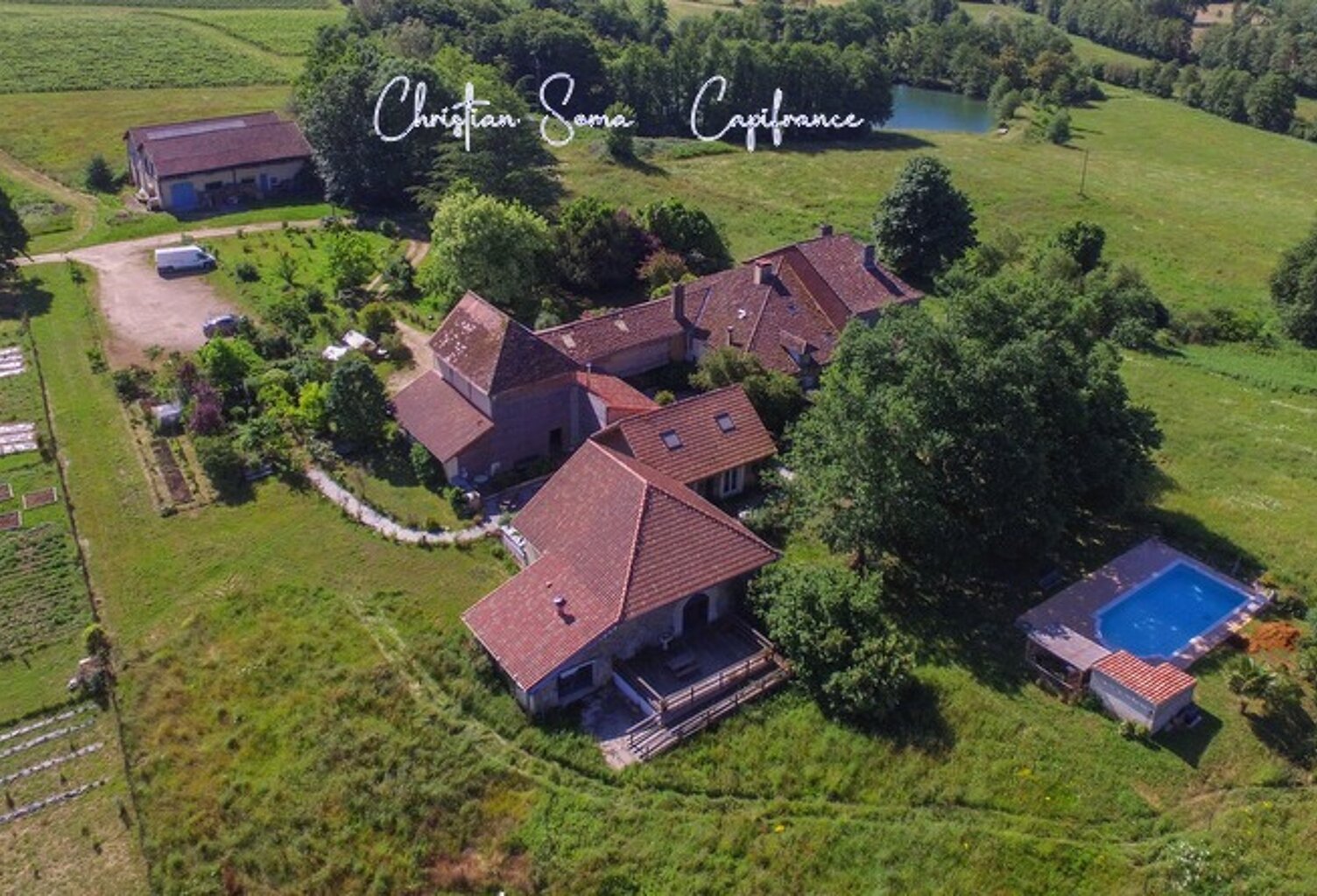 Propriété en "longère" de charme — photo 1