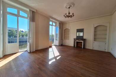Appartement 5 pièces 241000 €
